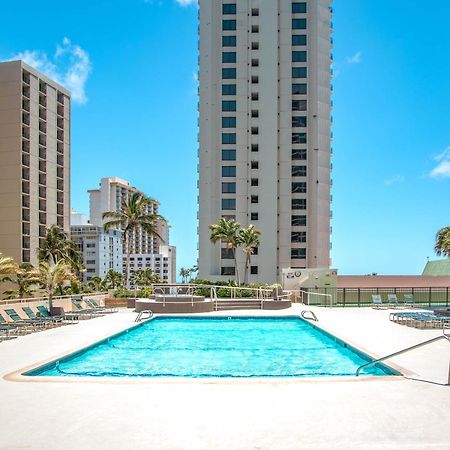 Upscale Penthouse With Ocean Views - Free Parking Lejlighed Honolulu Eksteriør billede