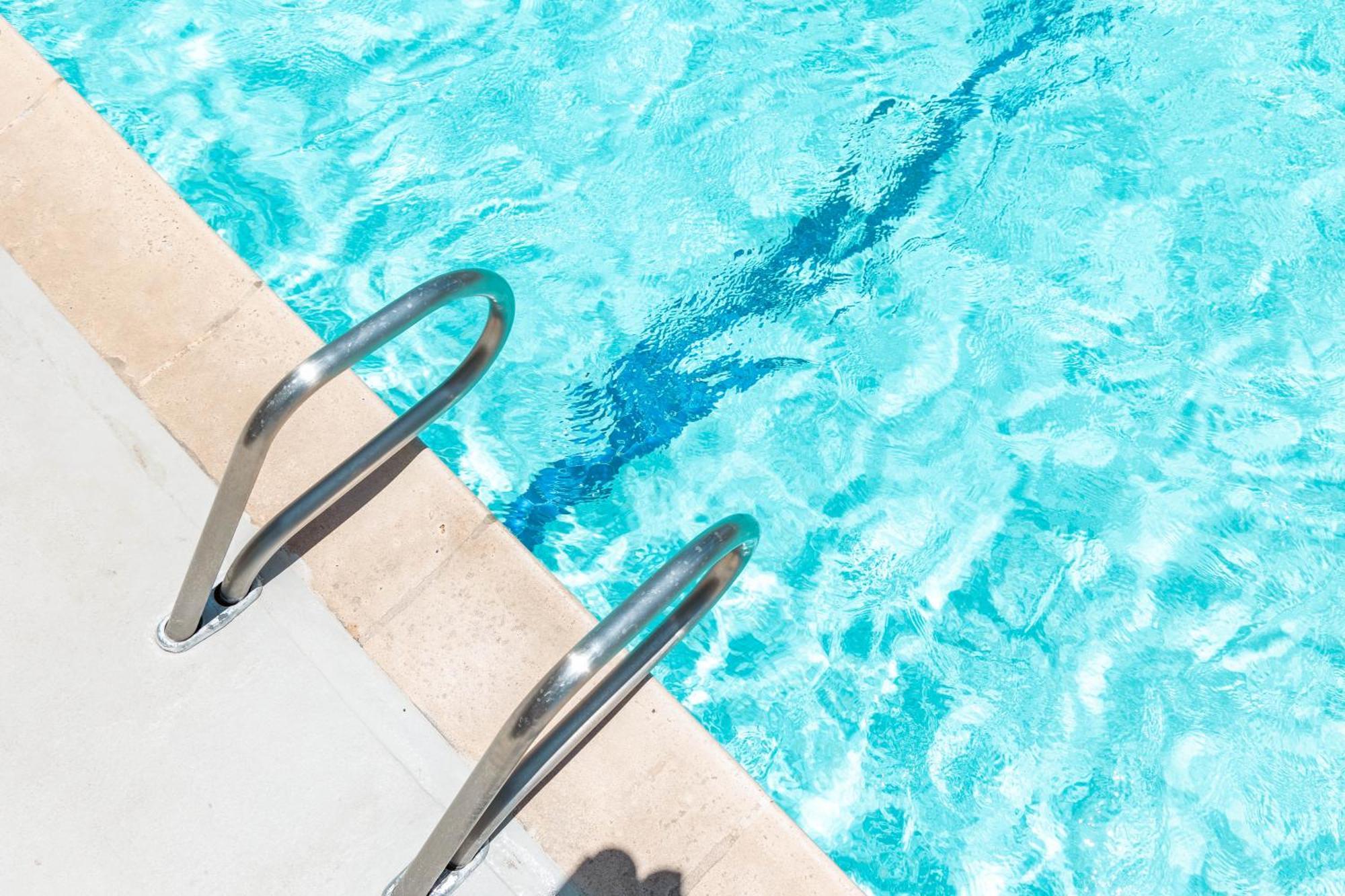 Upscale Penthouse With Ocean Views - Free Parking Lejlighed Honolulu Eksteriør billede